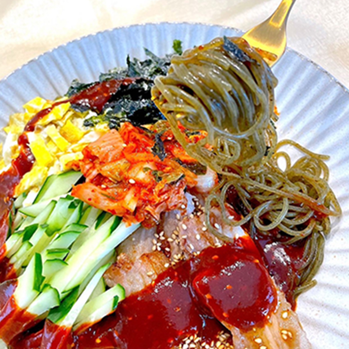 辛ビビン麺